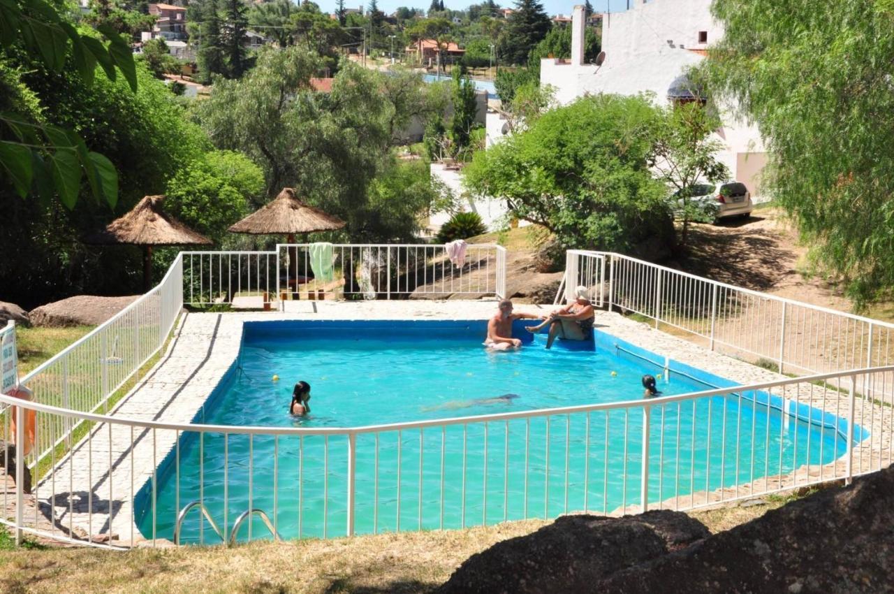 Departamentos Carlos Paz Bajada Al Lago Вила Карлос Пас Екстериор снимка