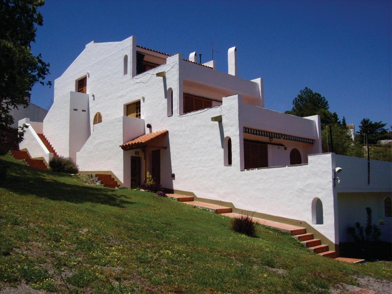 Departamentos Carlos Paz Bajada Al Lago Вила Карлос Пас Екстериор снимка