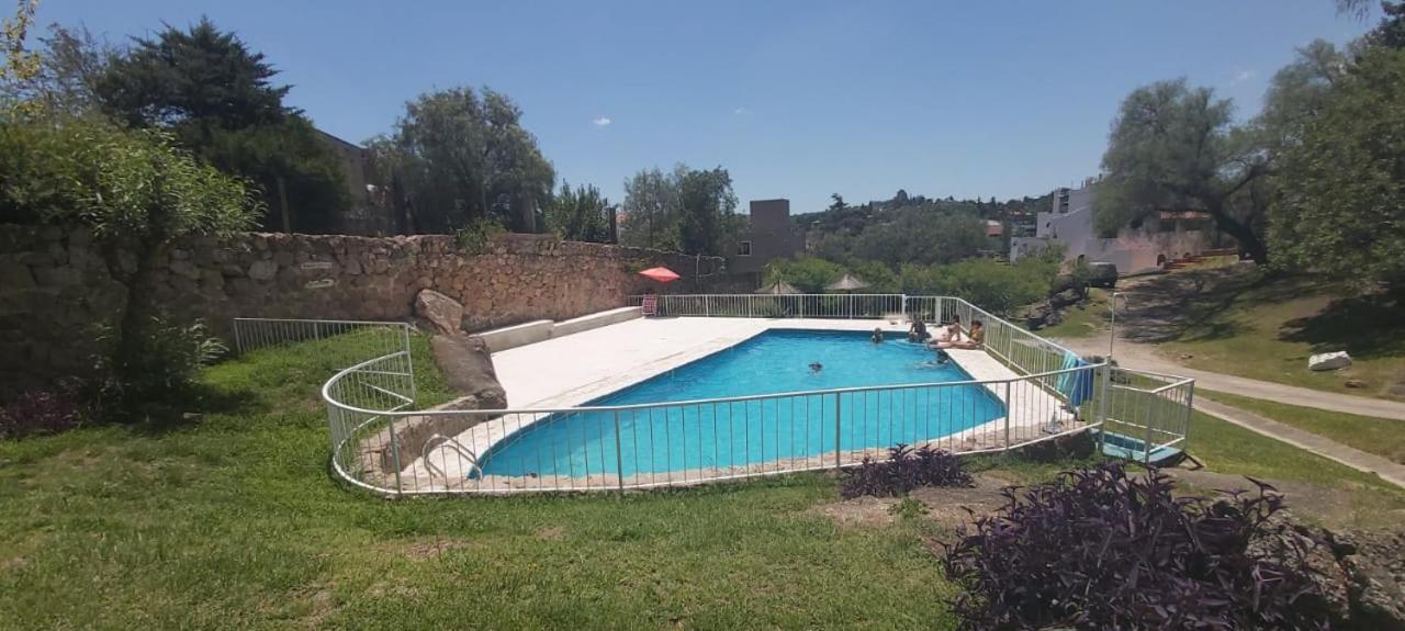 Departamentos Carlos Paz Bajada Al Lago Вила Карлос Пас Екстериор снимка